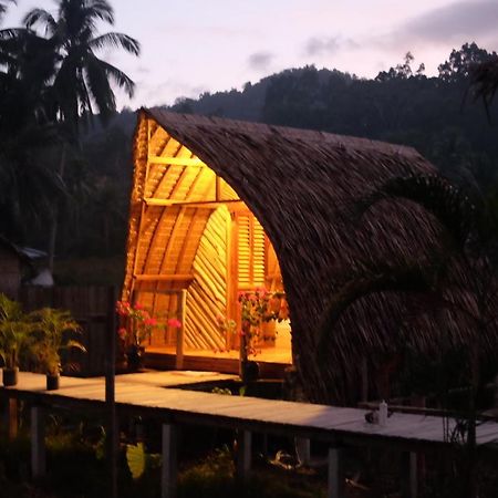 Palayan Paradise Huts Сан-Висенте Экстерьер фото