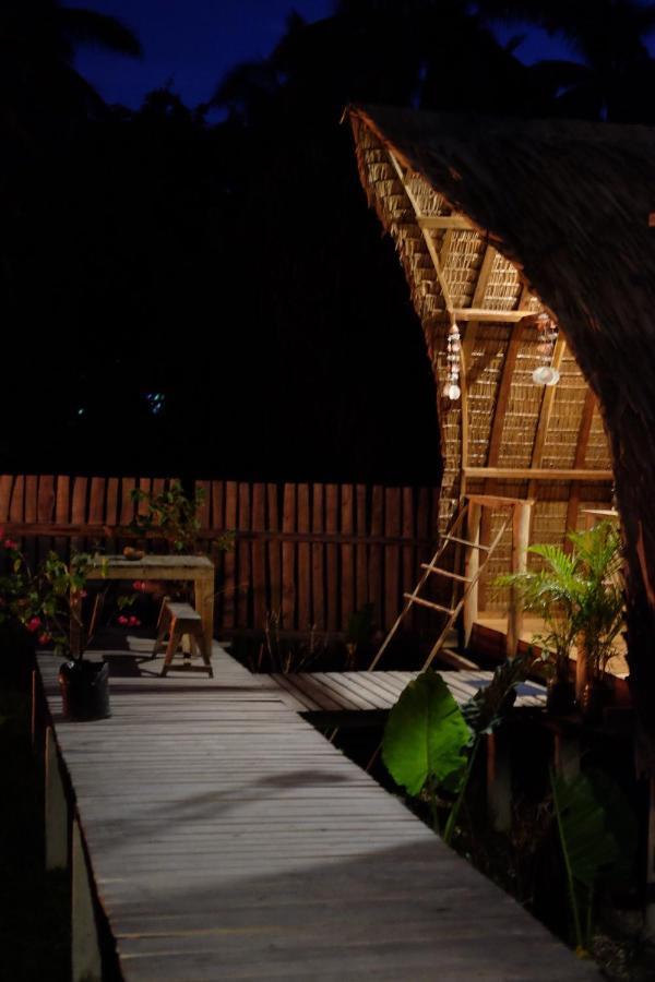 Palayan Paradise Huts Сан-Висенте Экстерьер фото