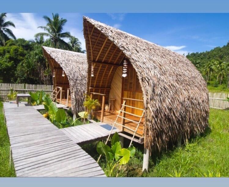Palayan Paradise Huts Сан-Висенте Экстерьер фото